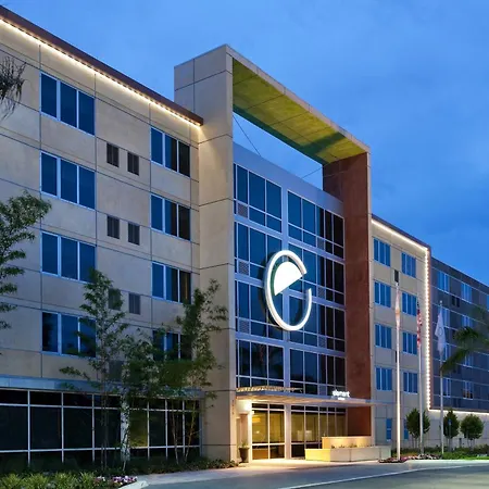 Hotel Element Miami International Airport
